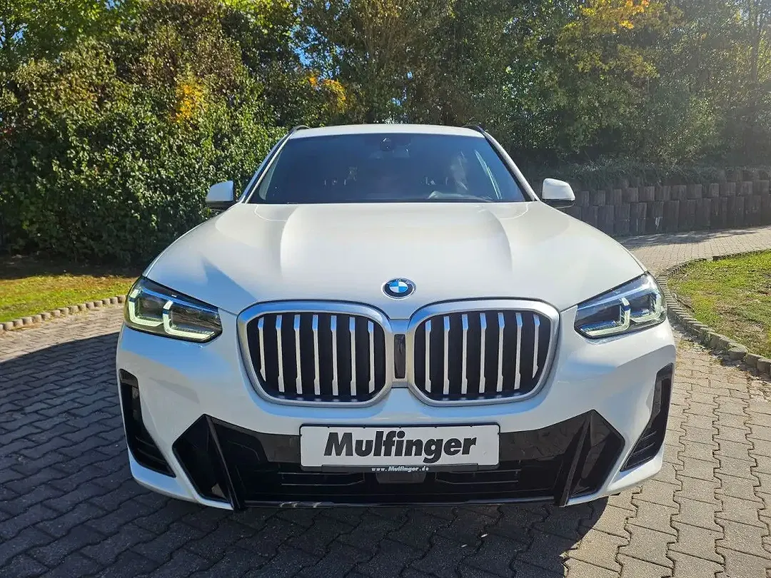BMW X3 - Thumbnail 3