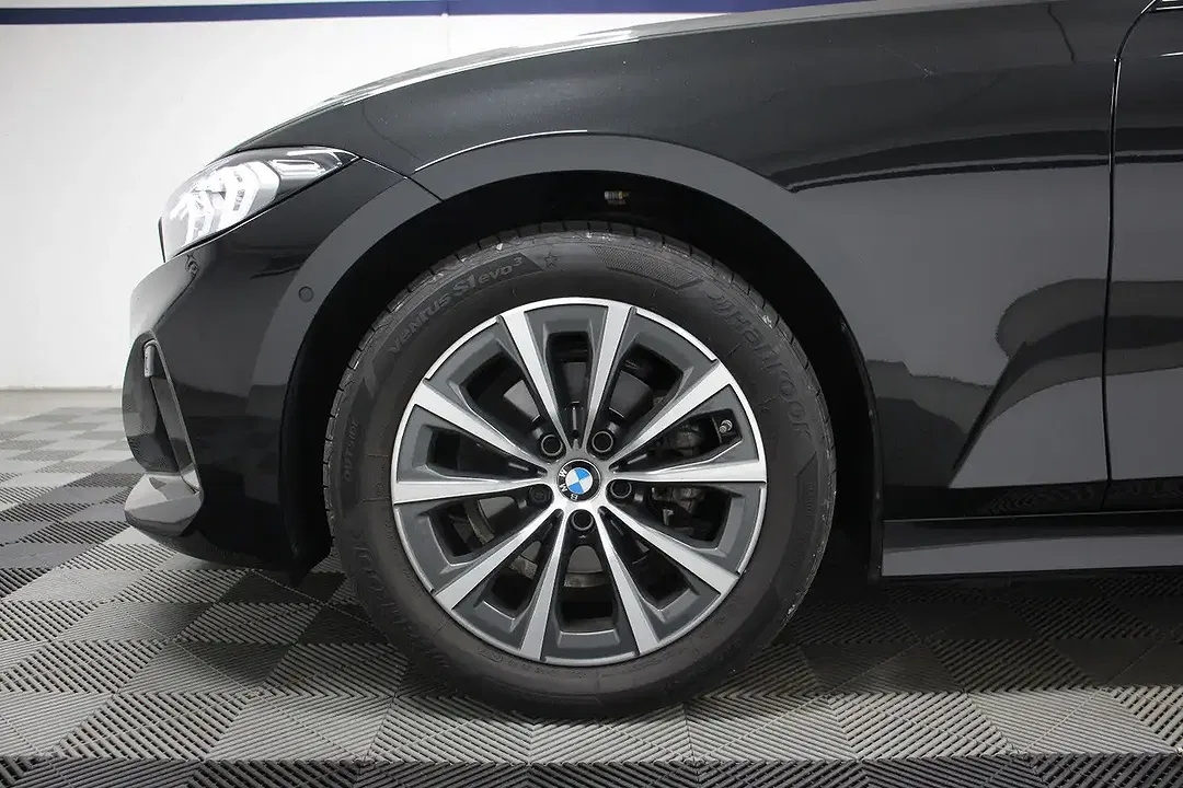 BMW 318 - Thumbnail 5