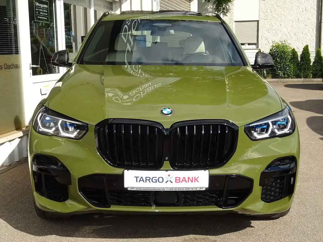 BMW X5 - Thumbnail 2