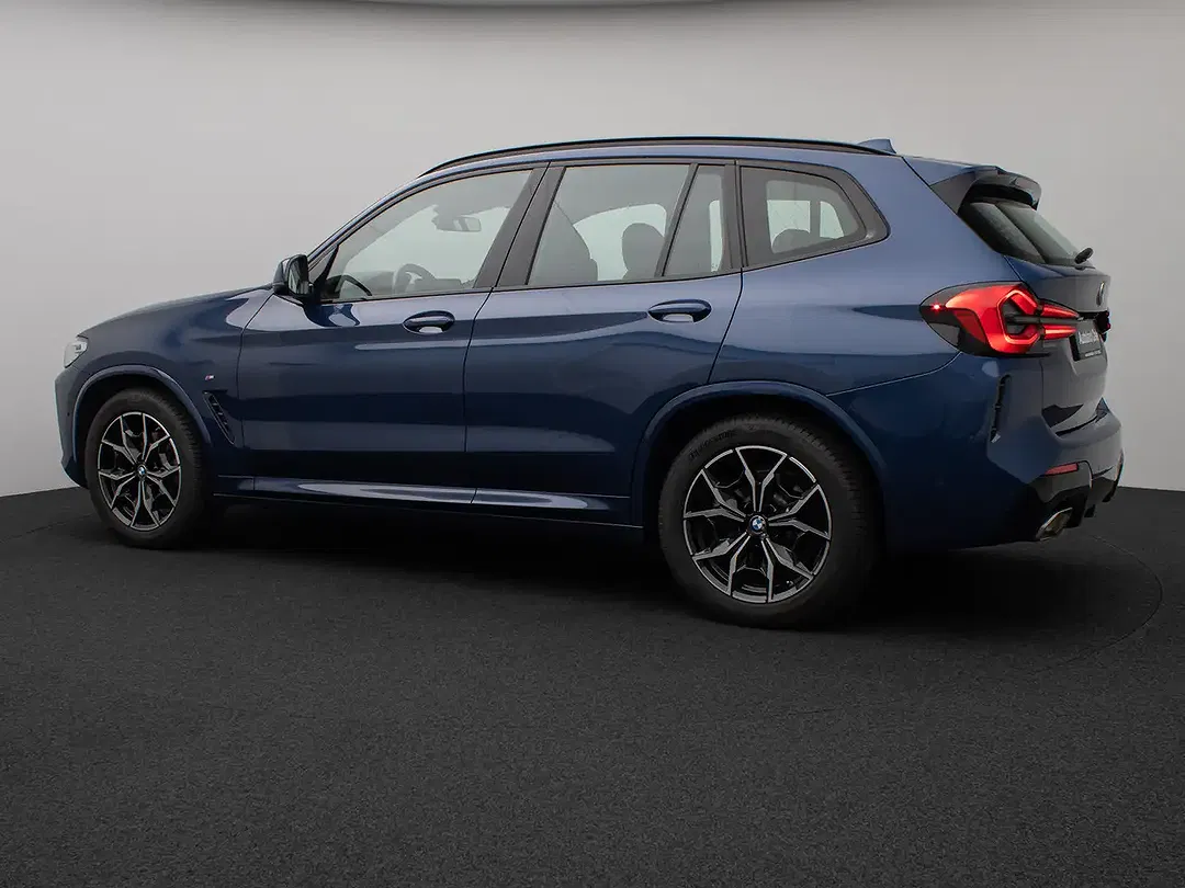 BMW X3 - Thumbnail 10