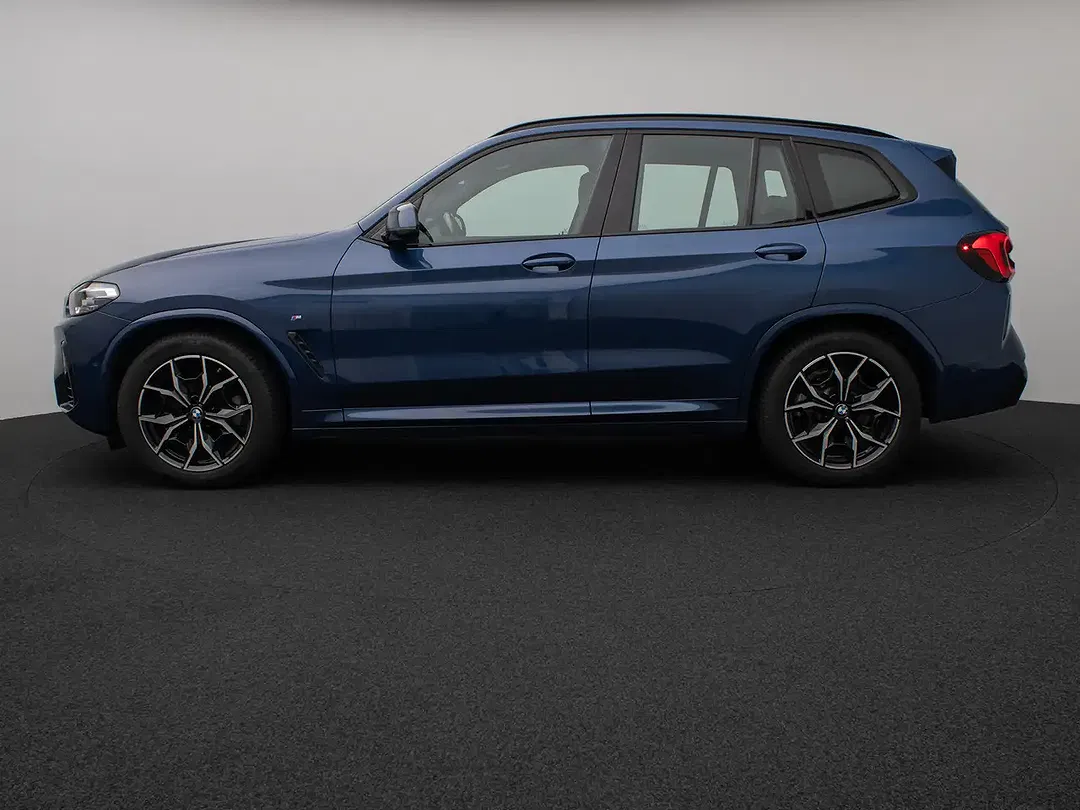 BMW X3 - Thumbnail 11