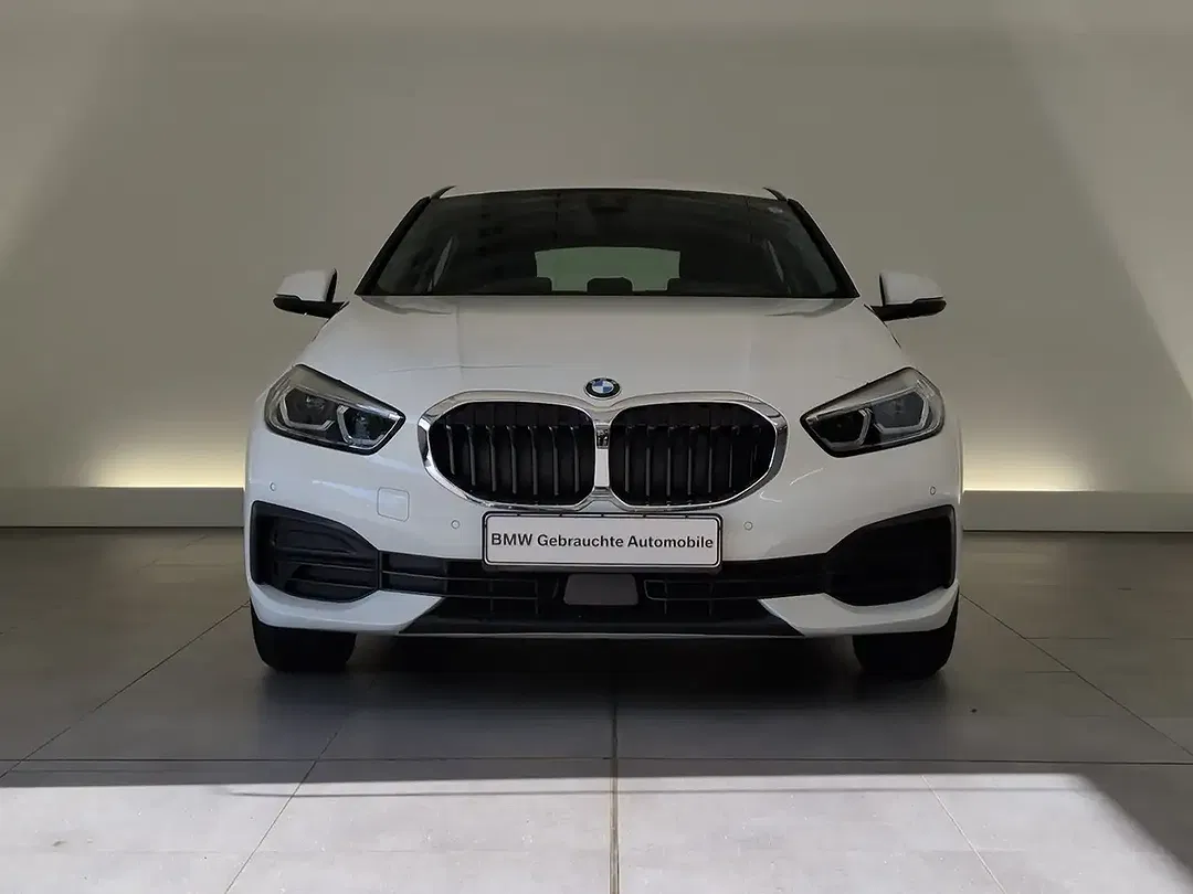BMW 116 - Thumbnail 3