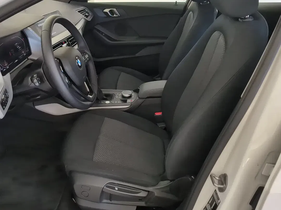 BMW 116 - Thumbnail 4