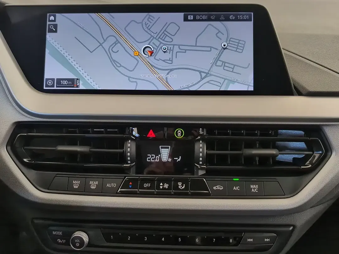 BMW 116 - Thumbnail 7