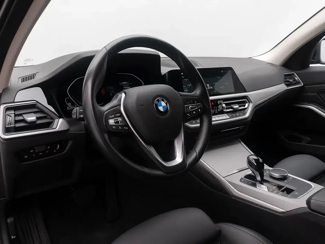 BMW 318 - Thumbnail 21