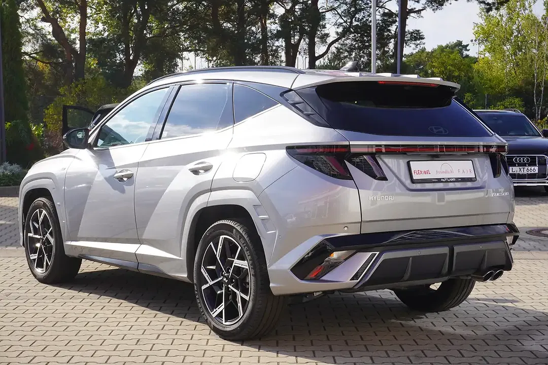 Hyundai TUCSON - Thumbnail 8