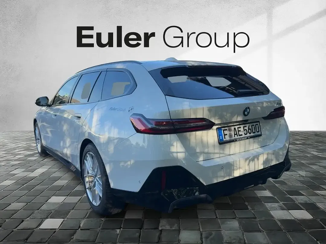 BMW 520 - Thumbnail 3