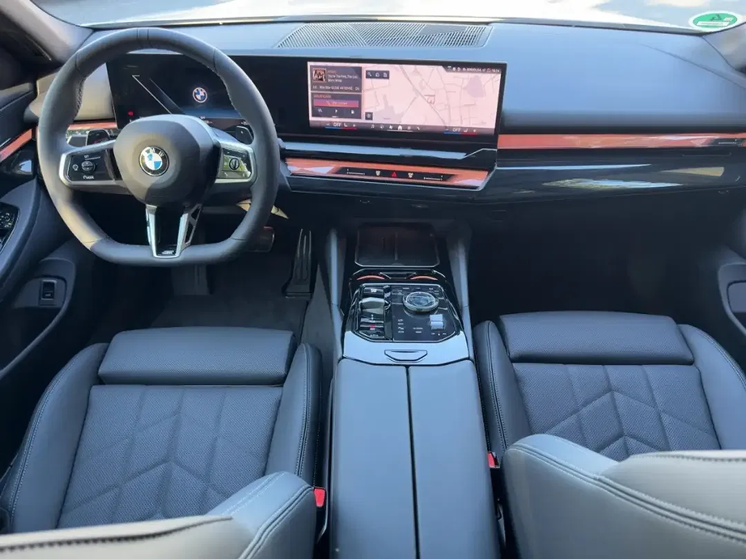 BMW 520 - Thumbnail 8