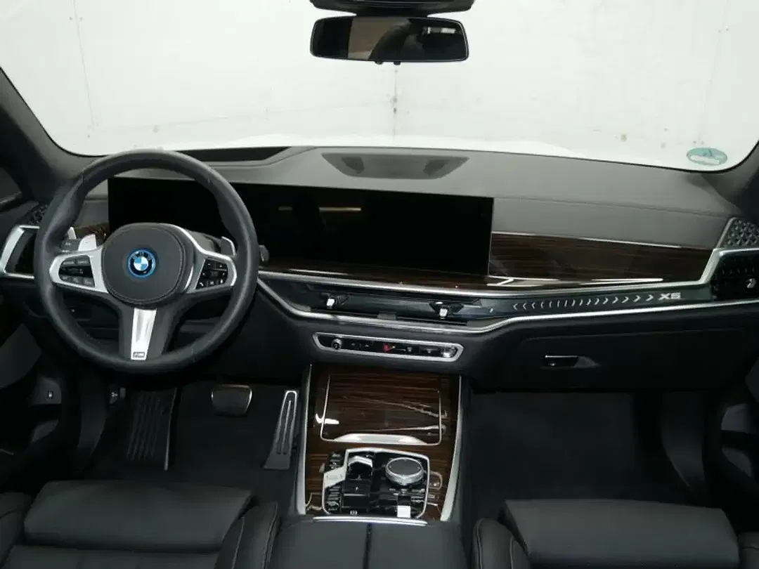 BMW X5 - Thumbnail 8
