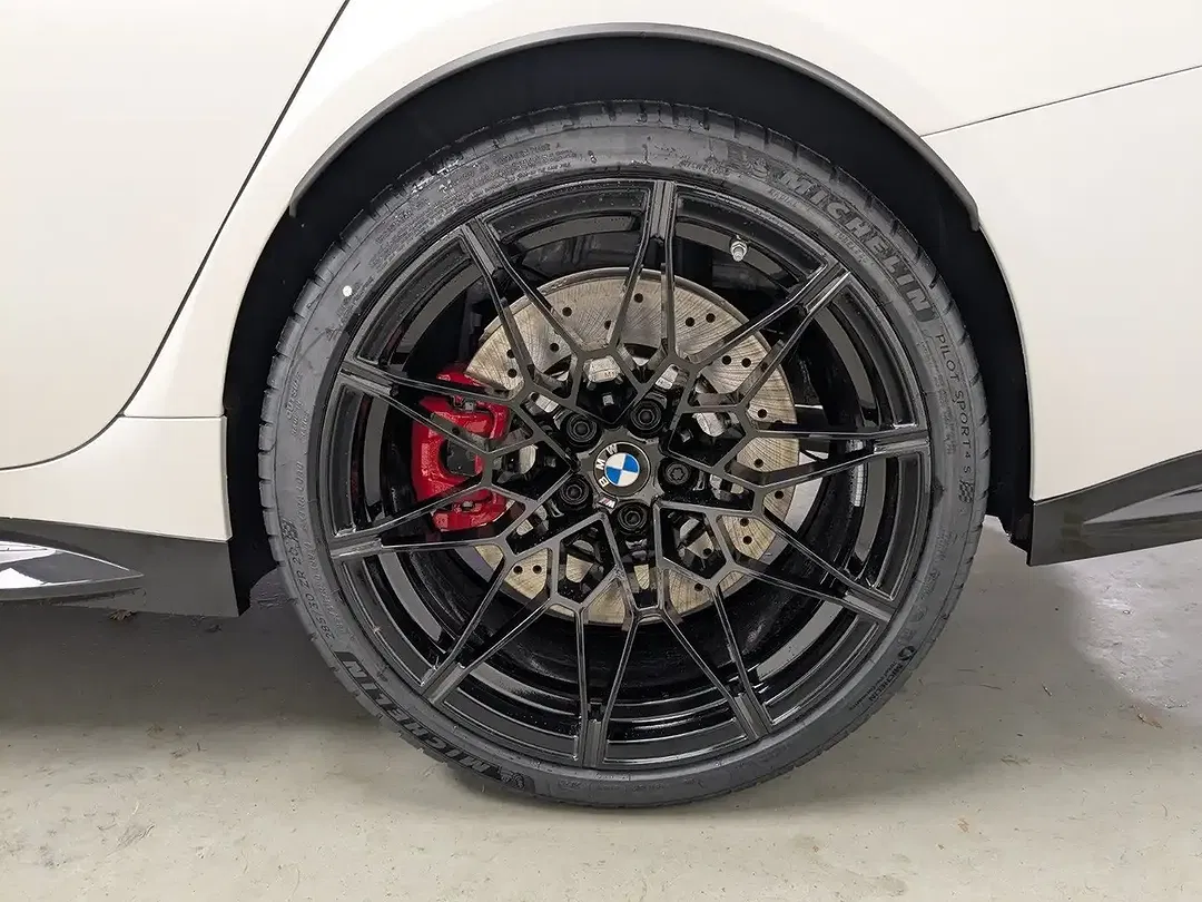 BMW M3 - Thumbnail 8