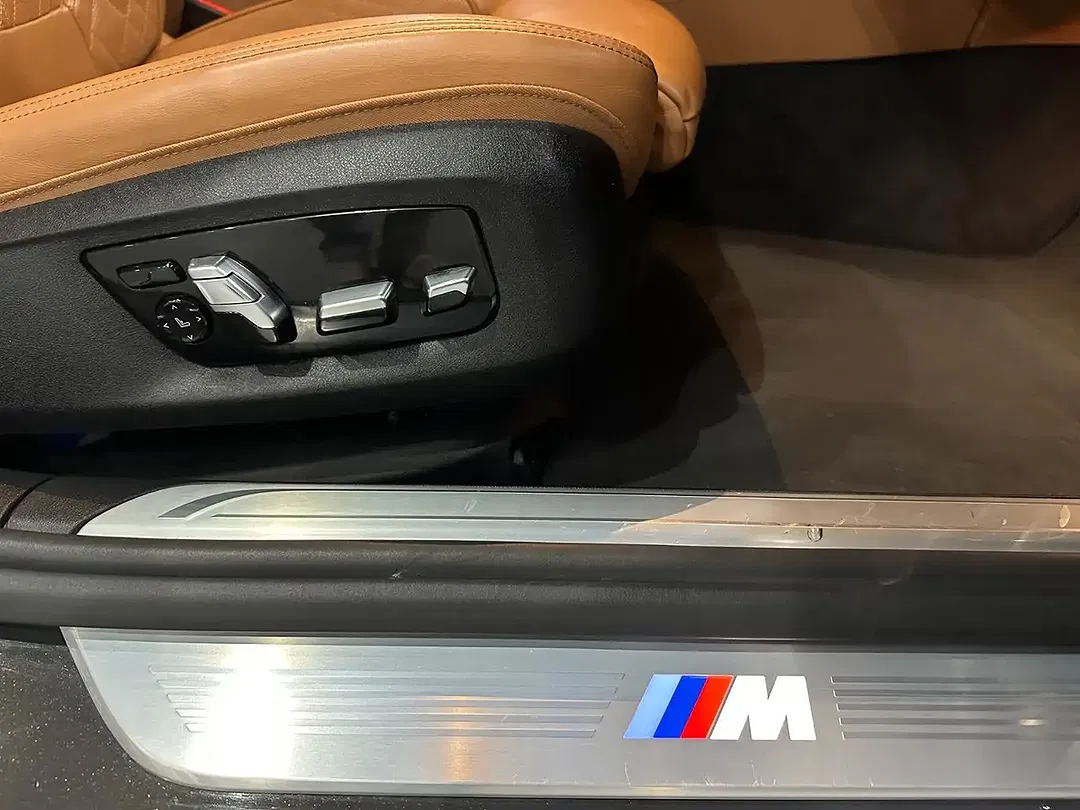 BMW 730 - Thumbnail 8