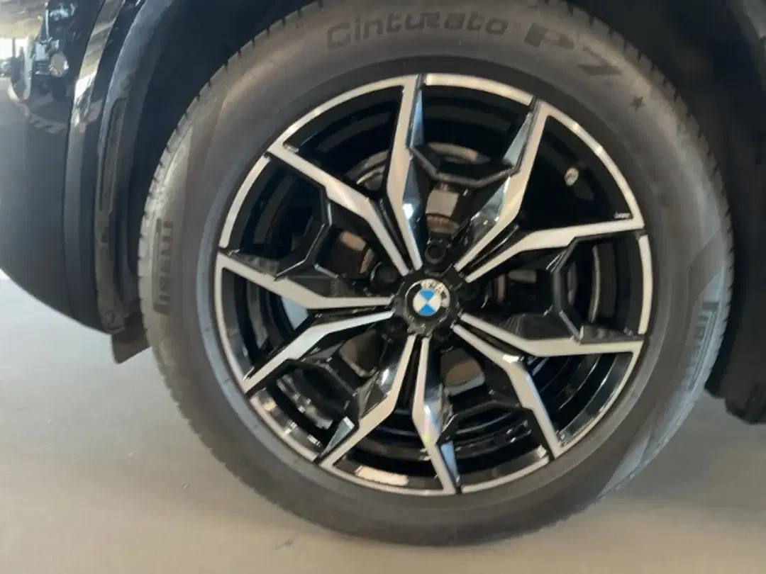 BMW X3 - Thumbnail 13