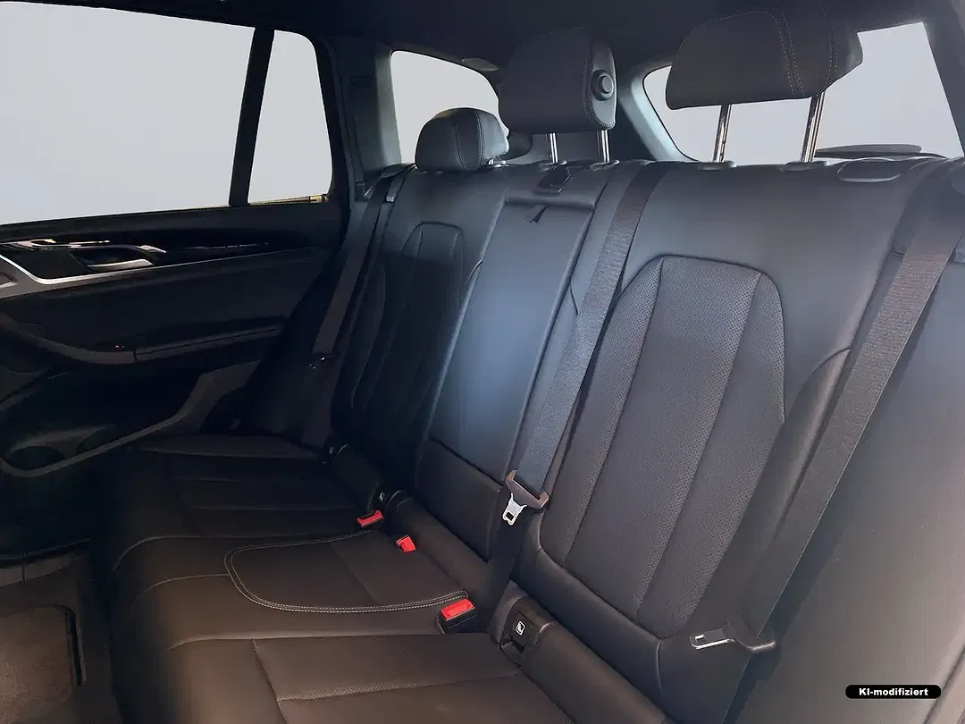 BMW X3 - Thumbnail 9