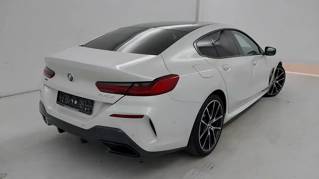 BMW 840 - Thumbnail 9