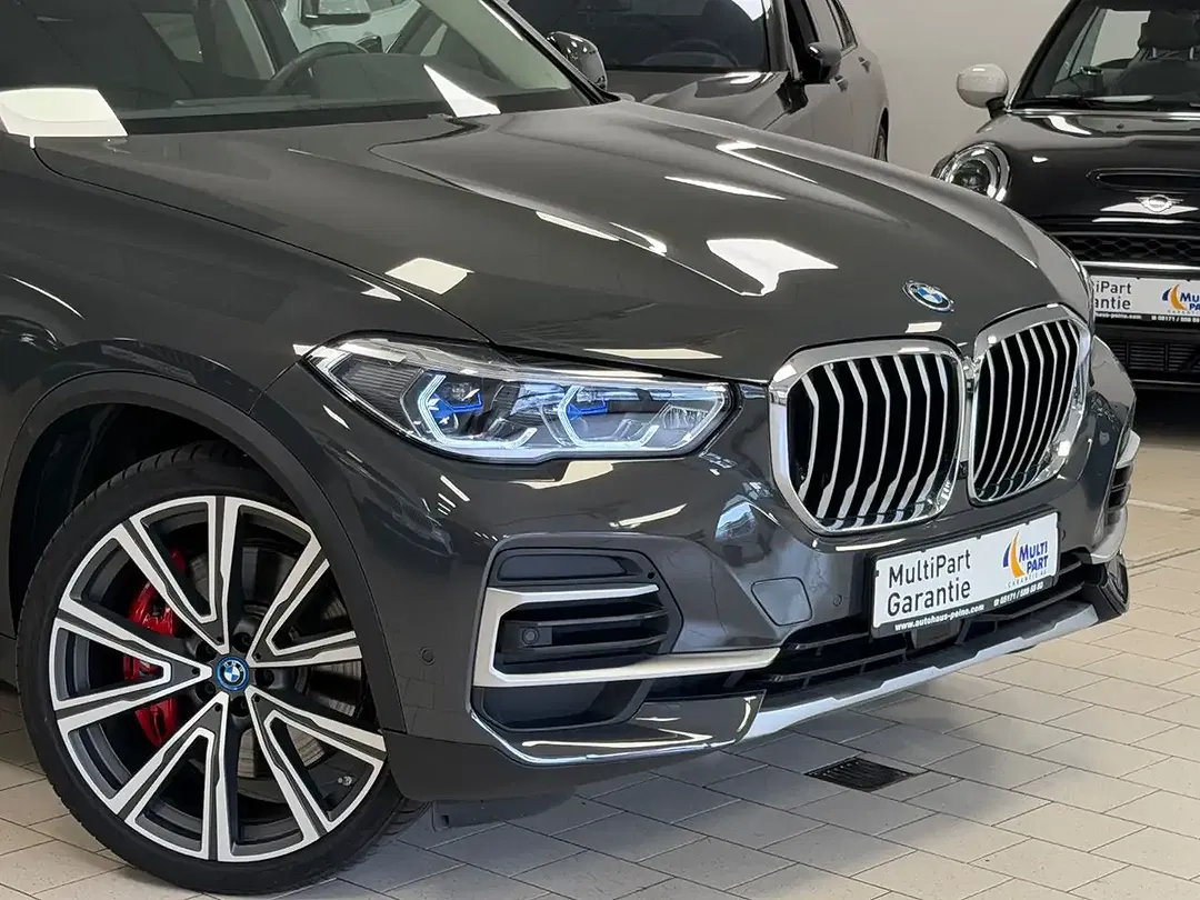 BMW X5 - Thumbnail 4