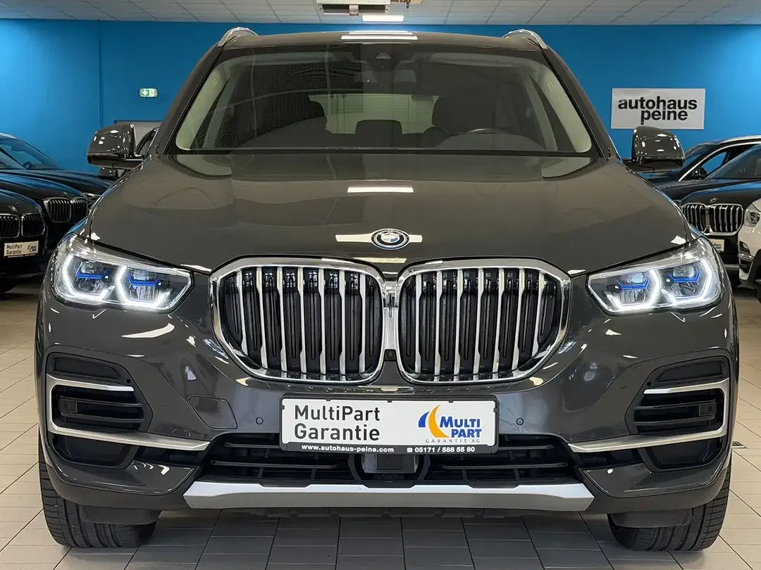 BMW X5 - Thumbnail 5