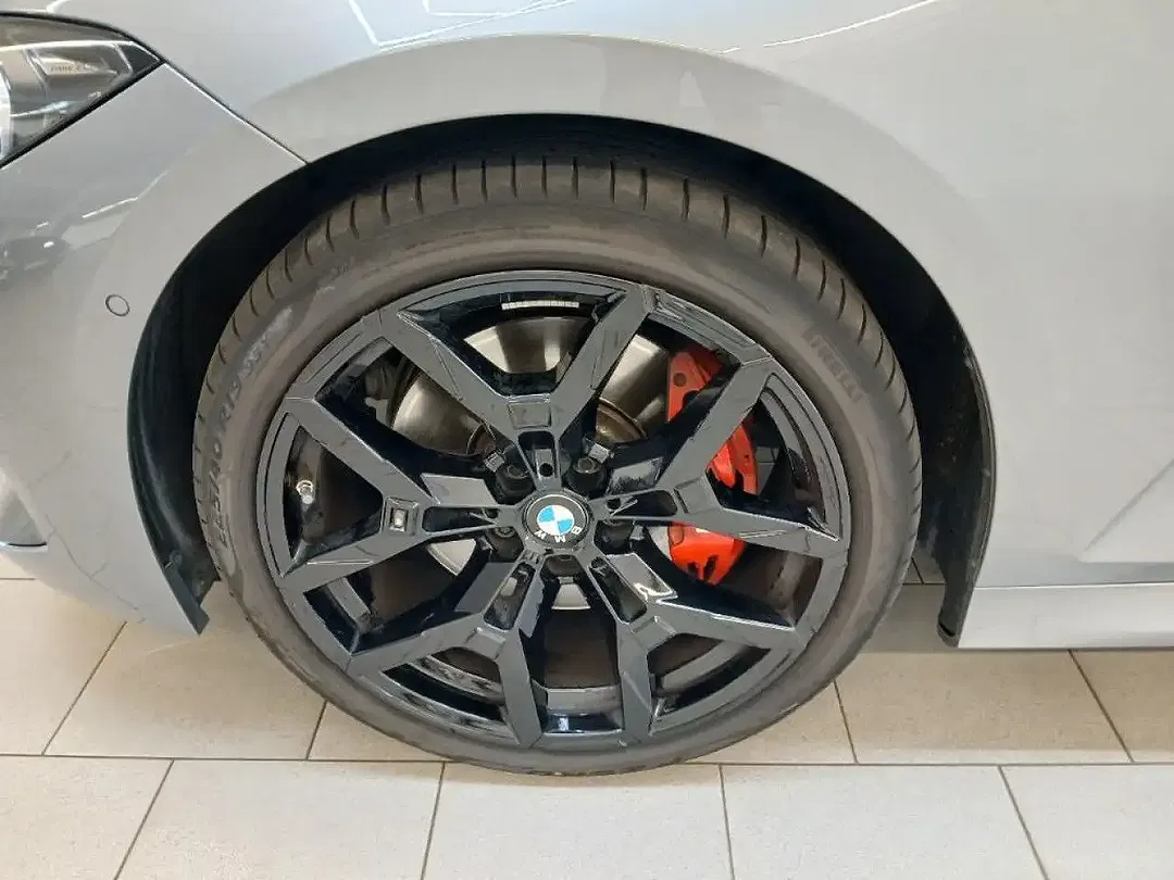 BMW 320 - Thumbnail 6
