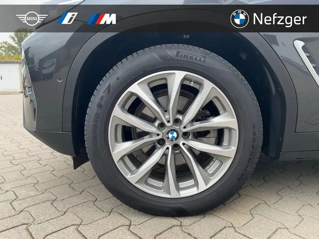 BMW X3 - Thumbnail 12