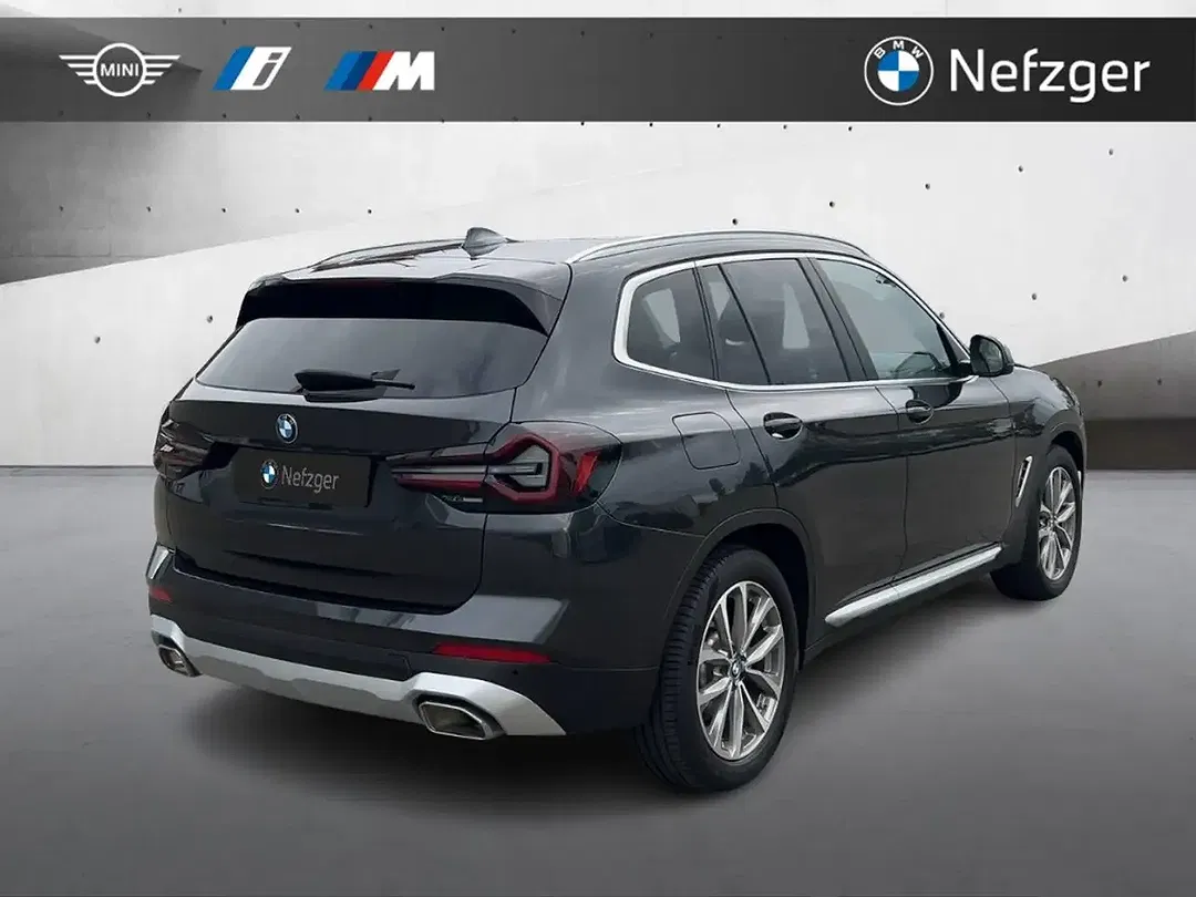 BMW X3 - Thumbnail 4