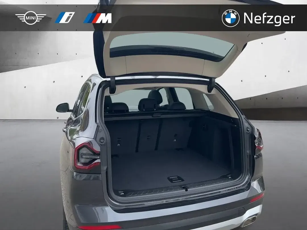 BMW X3 - Thumbnail 6