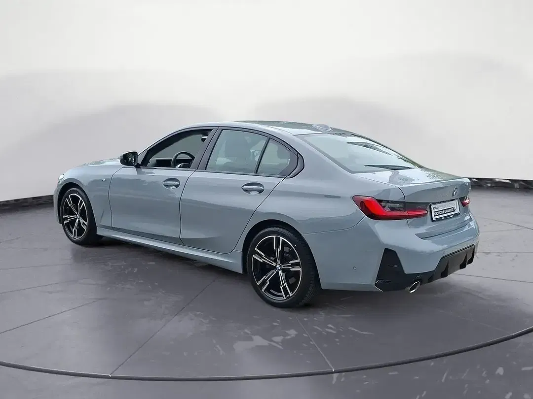 BMW 318 - Thumbnail 4