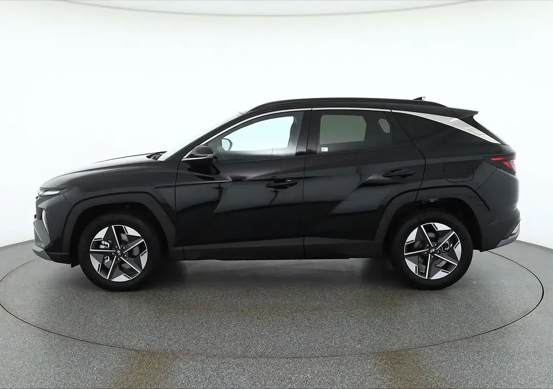 Hyundai TUCSON - Thumbnail 2