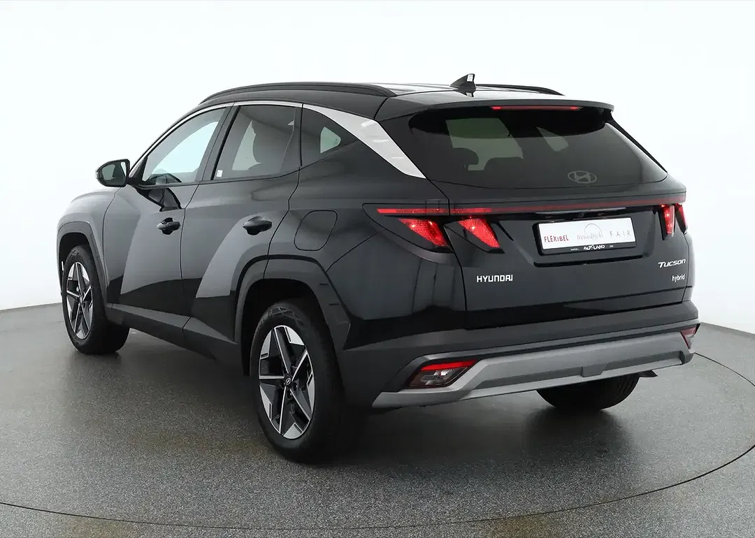 Hyundai TUCSON - Thumbnail 3