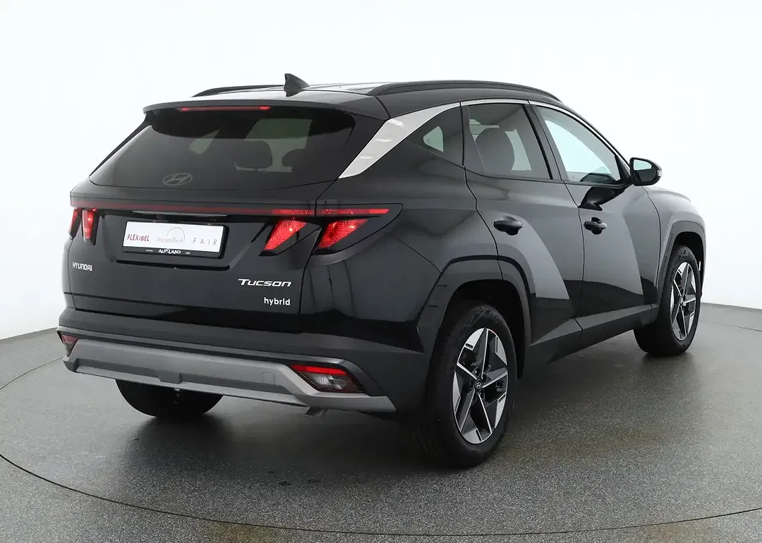 Hyundai TUCSON - Thumbnail 5