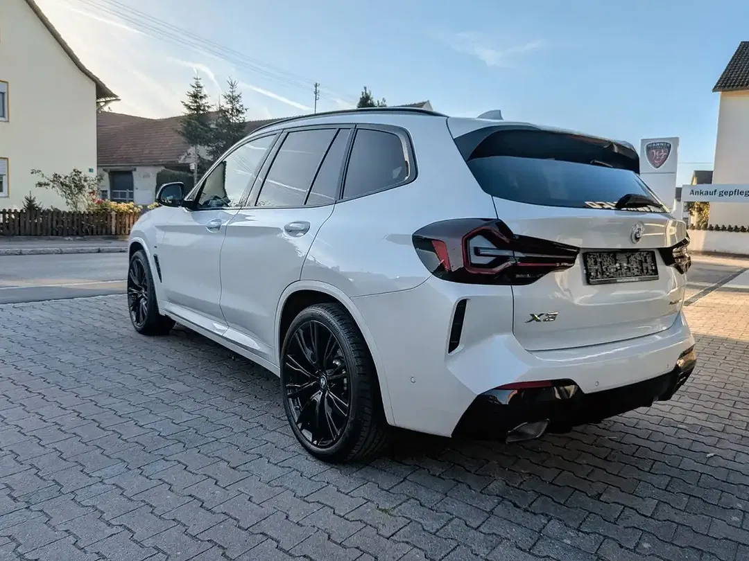 BMW X3 - Thumbnail 10