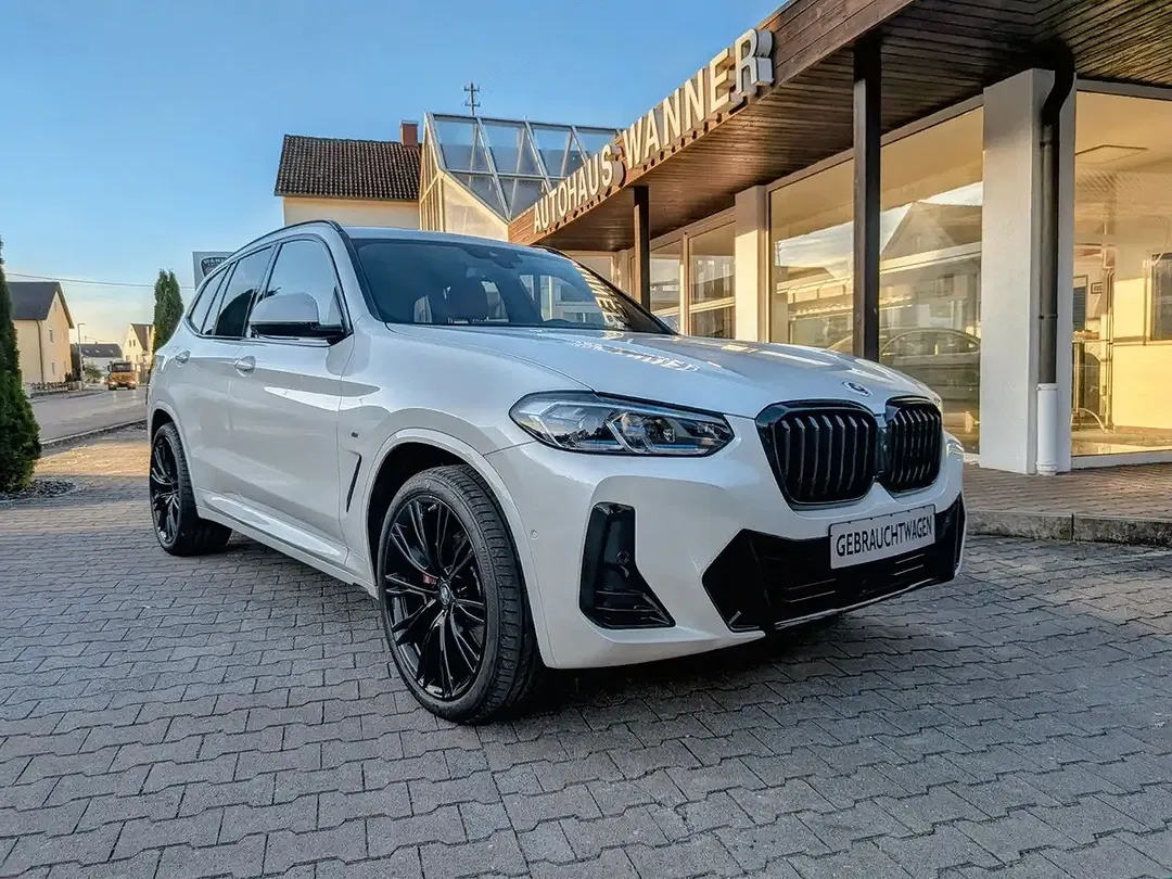 BMW X3 - Thumbnail 4
