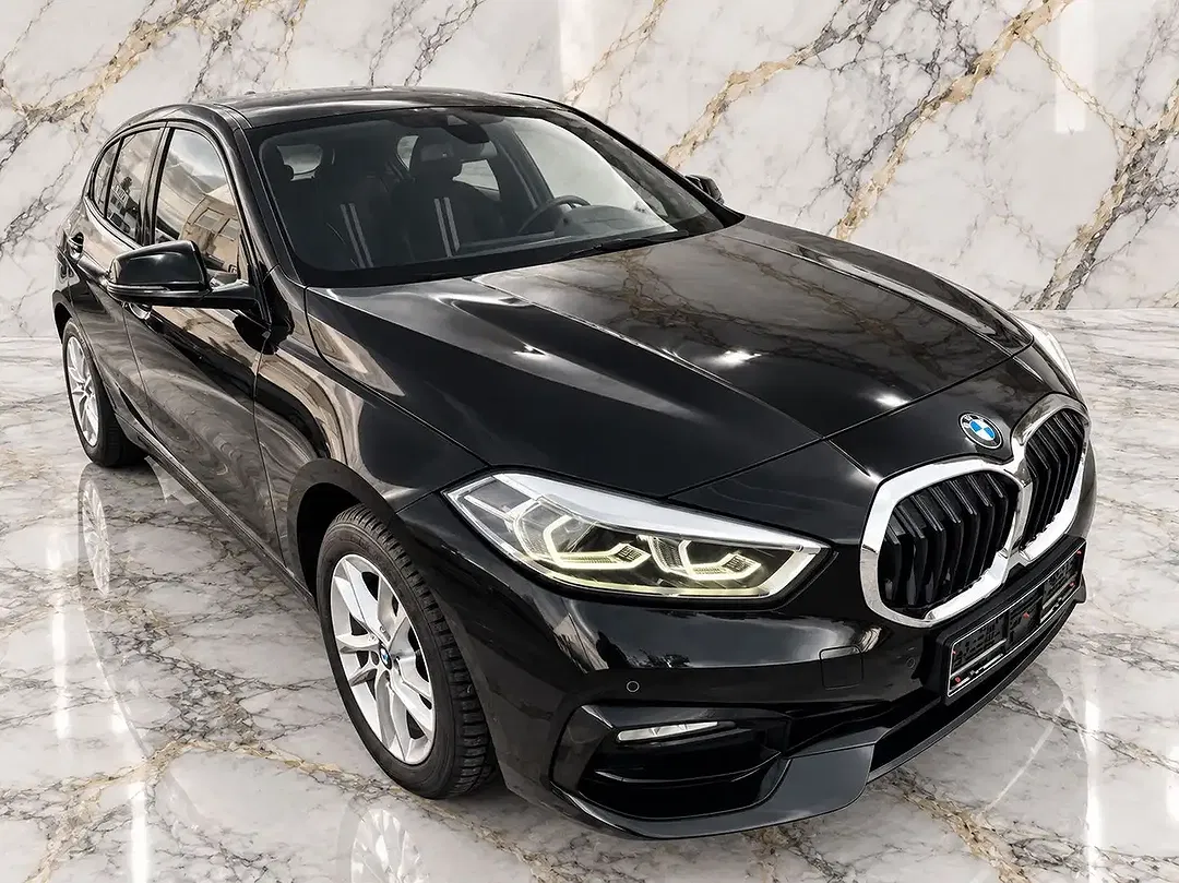 BMW 118 - Thumbnail 1