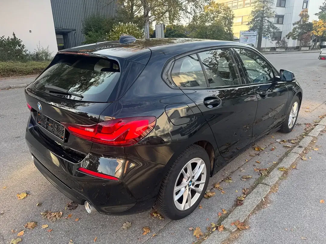 BMW 118 - Thumbnail 7