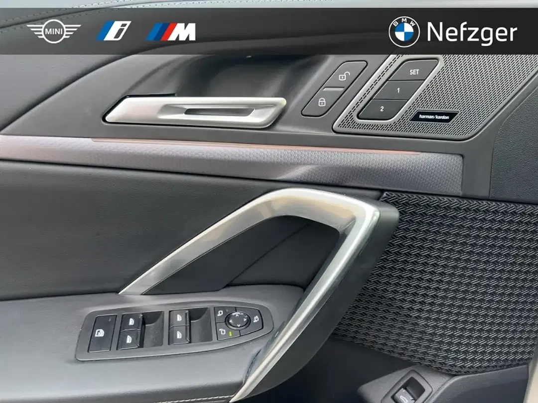 BMW X1 - Thumbnail 13