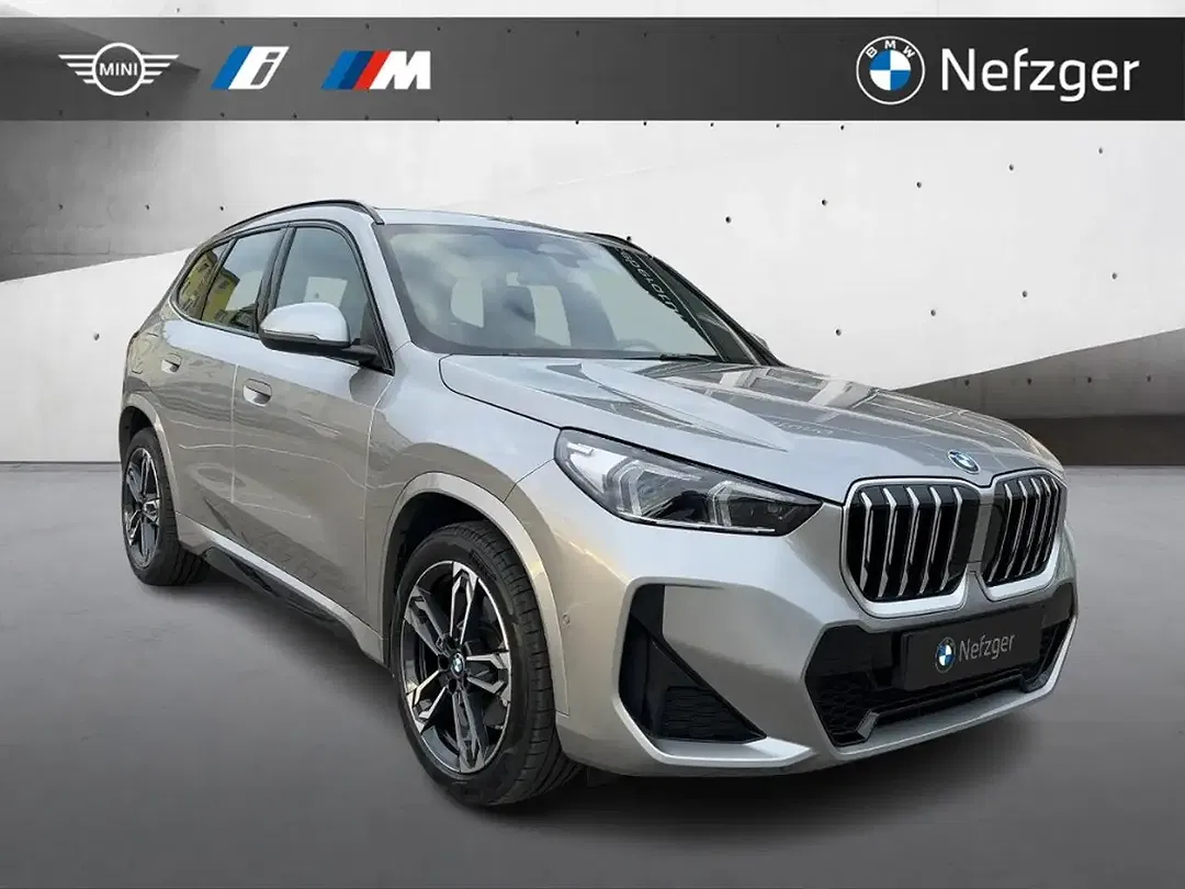 BMW X1 - Thumbnail 5