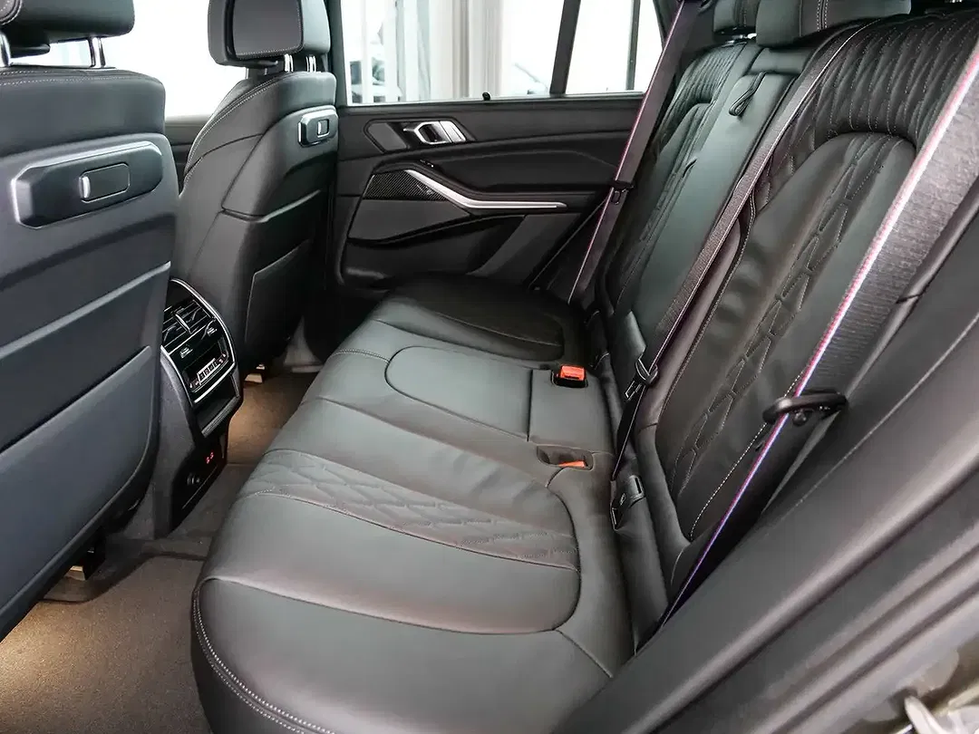 BMW X5 - Thumbnail 11
