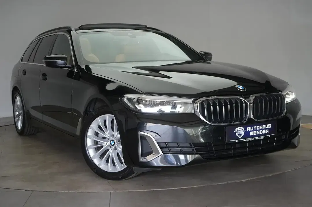 BMW 520 - Thumbnail 1