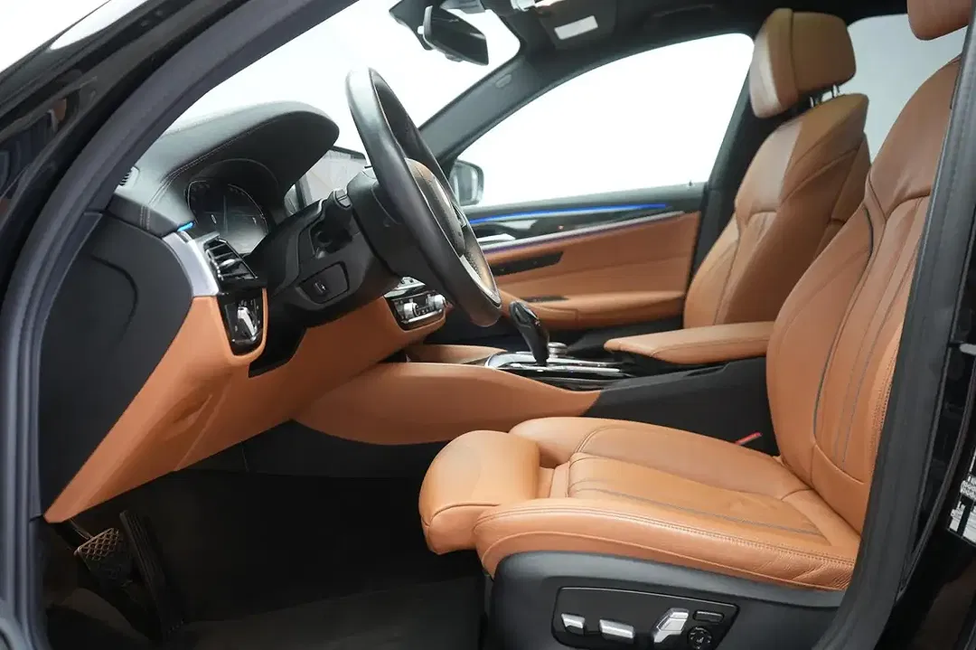 BMW 520 - Thumbnail 10