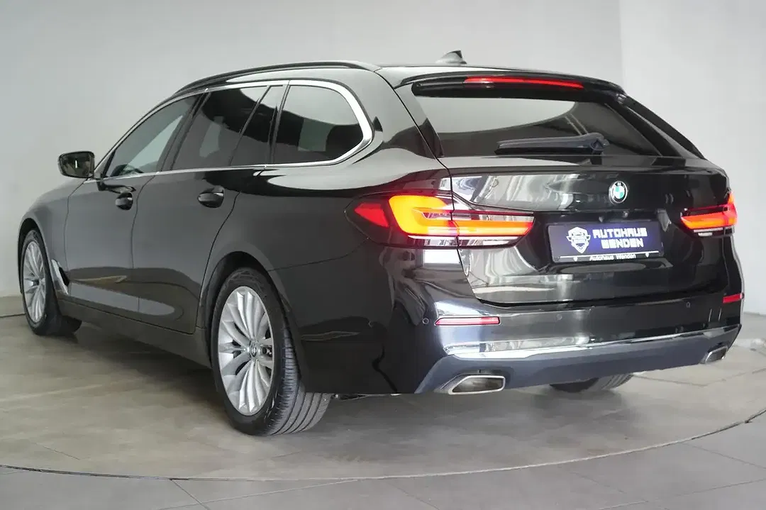 BMW 520 - Thumbnail 6