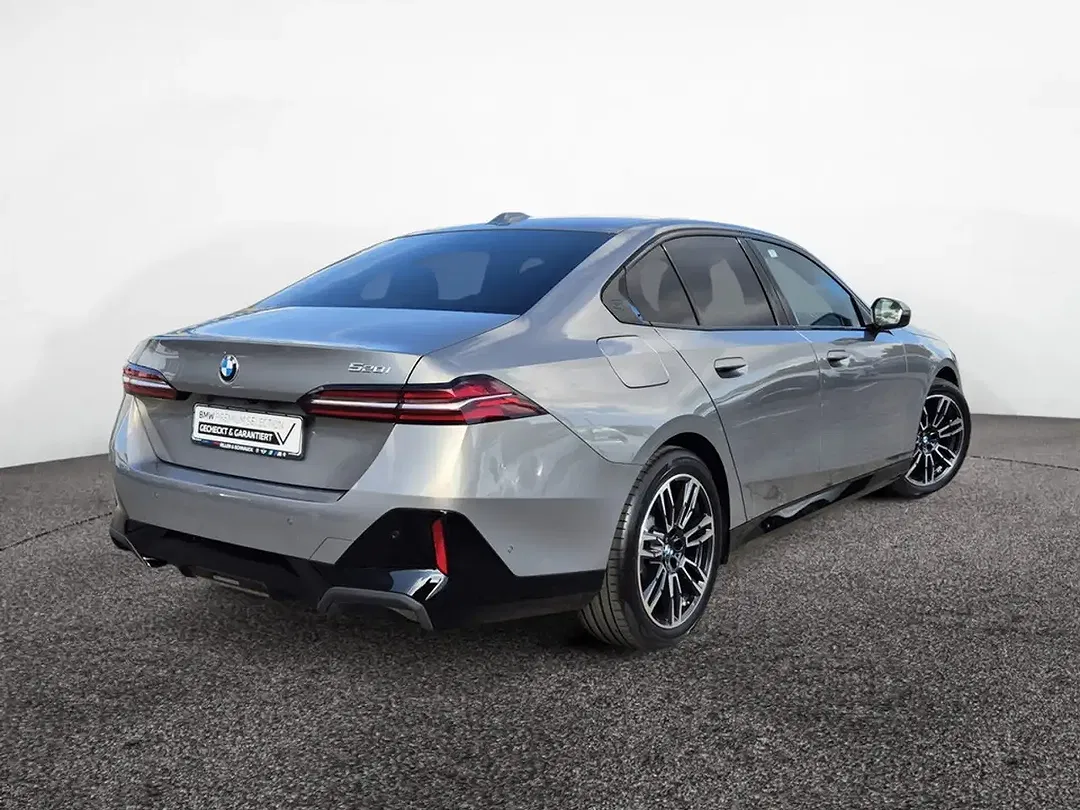BMW 520 - Thumbnail 5