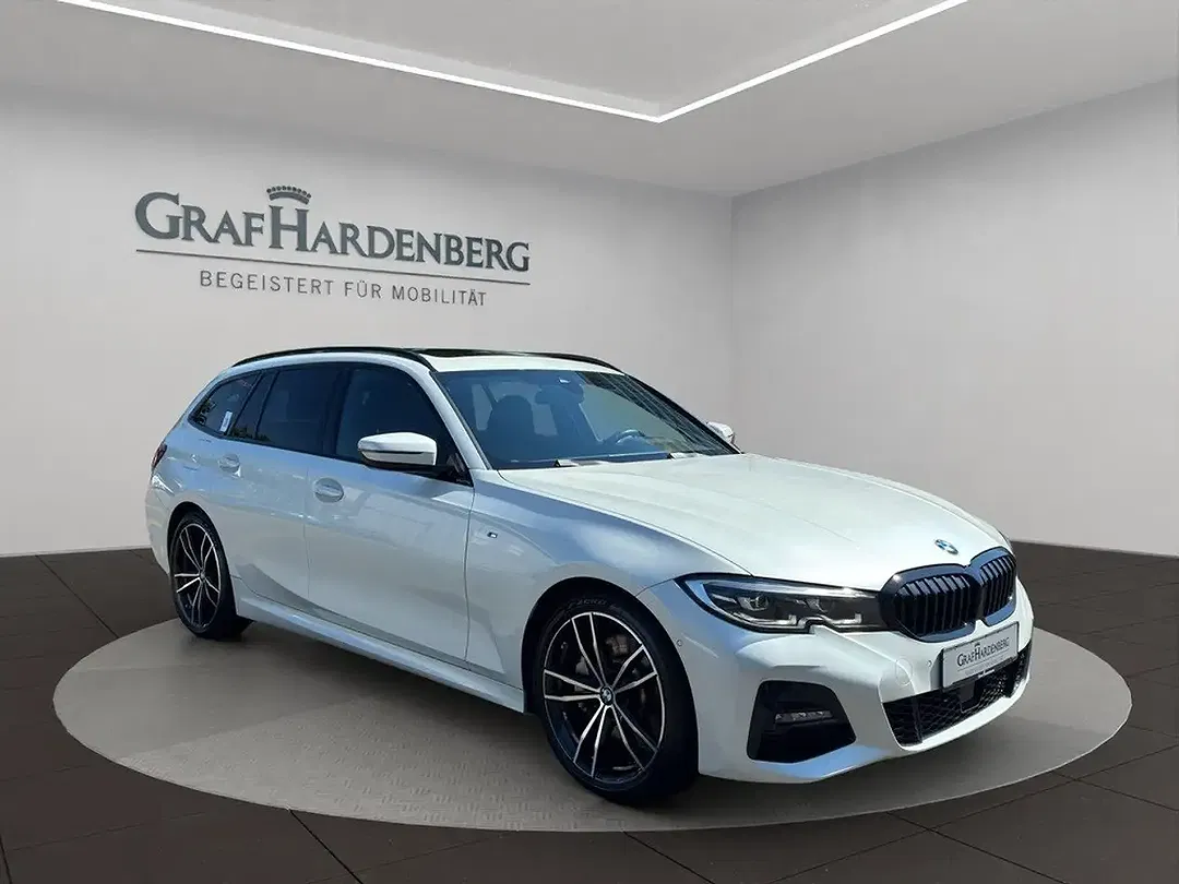 BMW 330 - Thumbnail 8