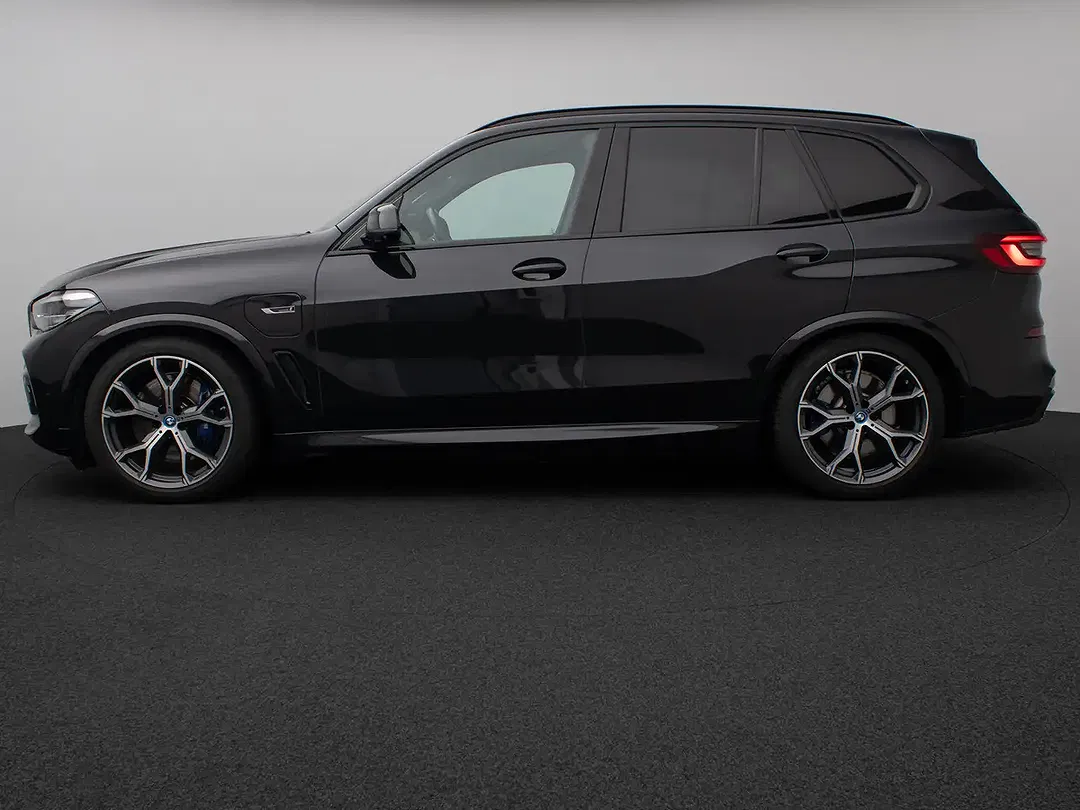 BMW X5 - Thumbnail 11