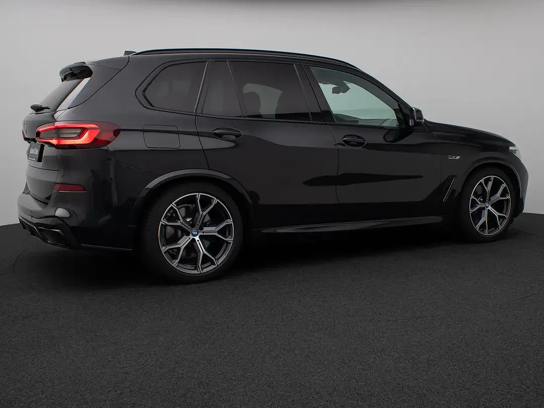 BMW X5 - Thumbnail 6