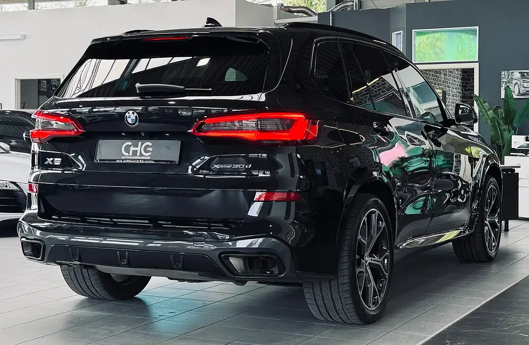 BMW X5 - Thumbnail 7