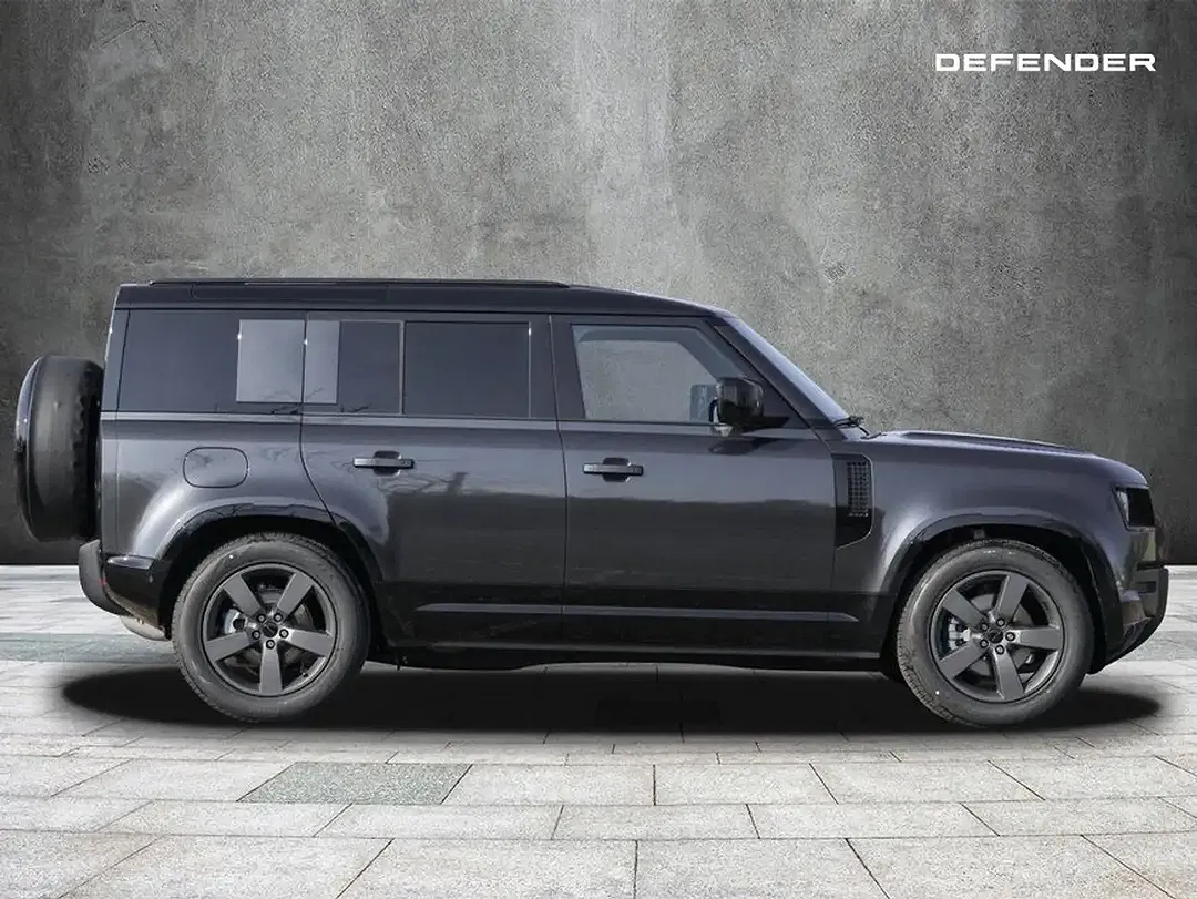 Land Rover Defender - Thumbnail 6