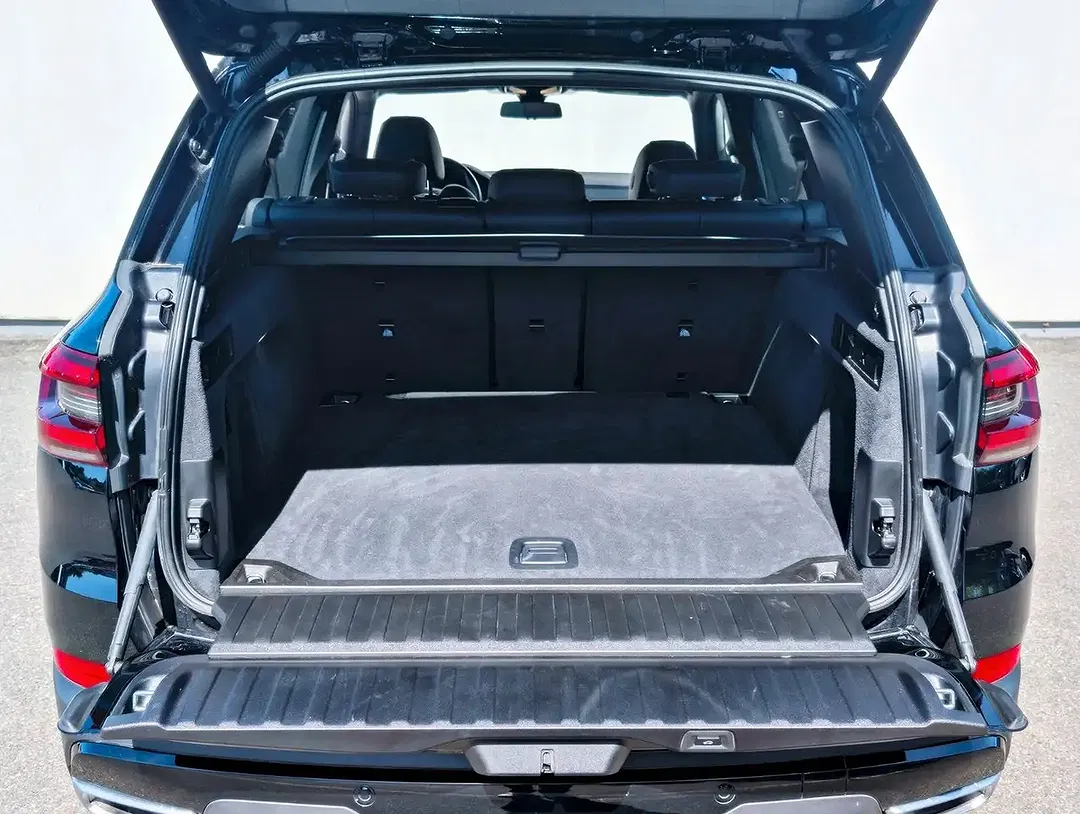 BMW X5 - Thumbnail 11