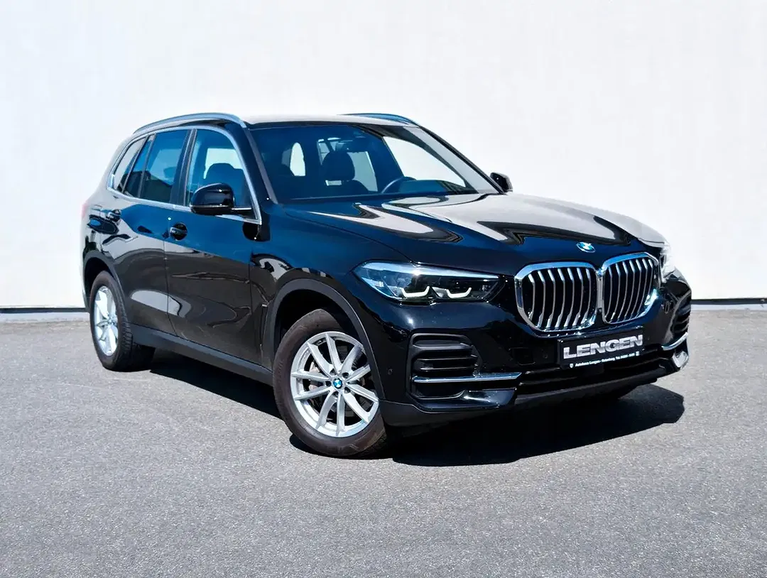 BMW X5 - Thumbnail 2