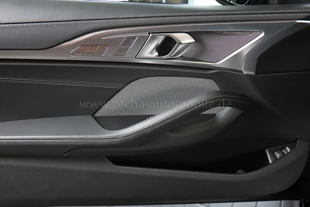 BMW 840 - Thumbnail 4