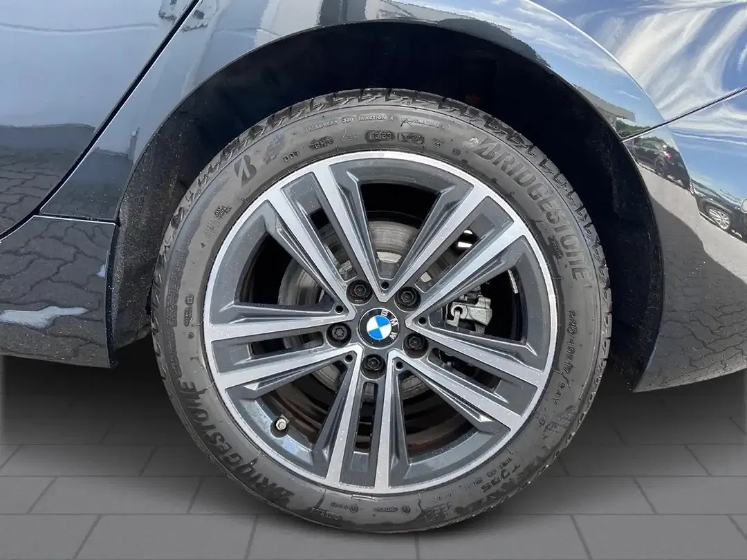 BMW 118 - Thumbnail 6