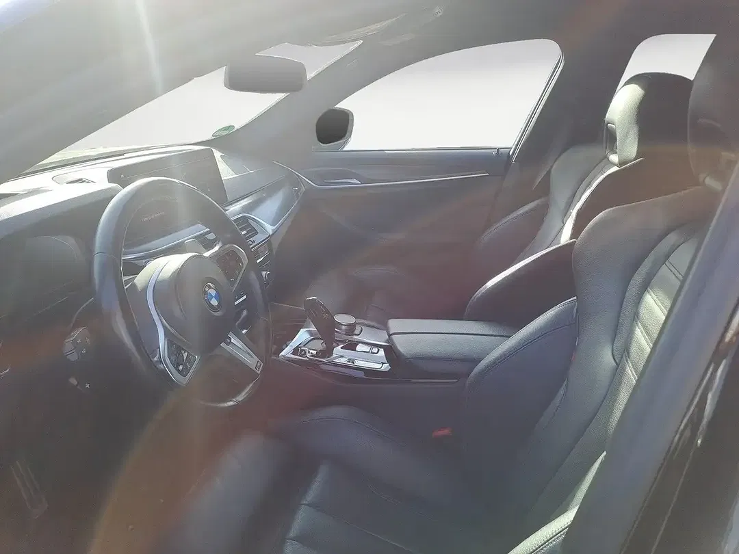 BMW 530 - Thumbnail 9
