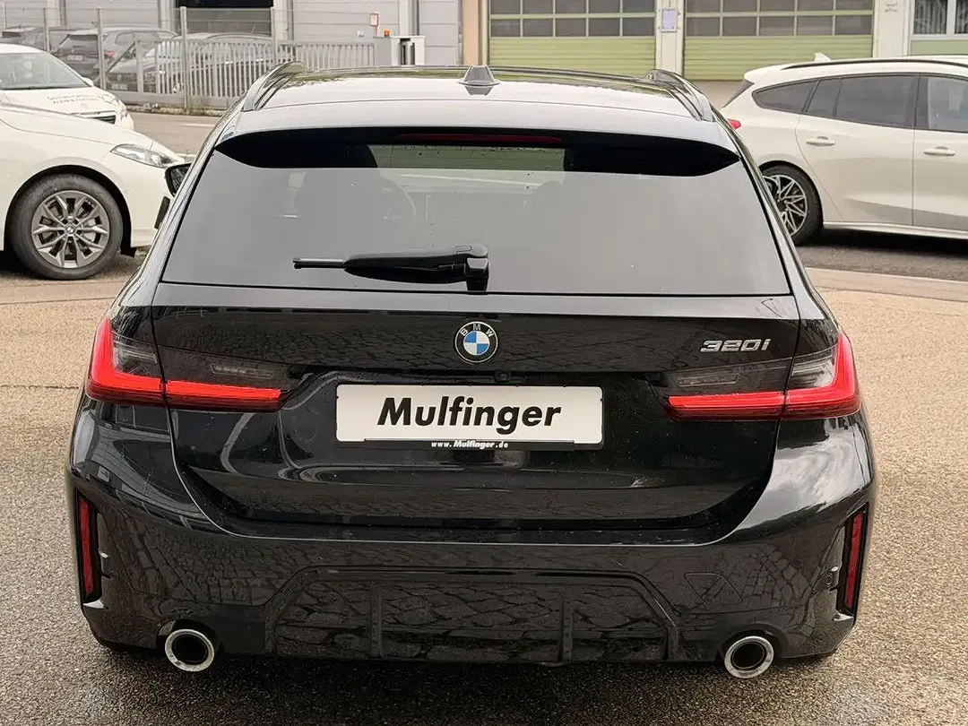 BMW 320 - Thumbnail 7